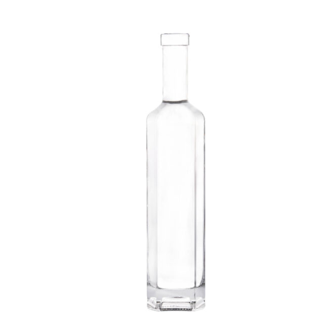 Glass bottles are perfect containers for various dry goods such as spices, grains, pulses, flour, cereals, or pasta.