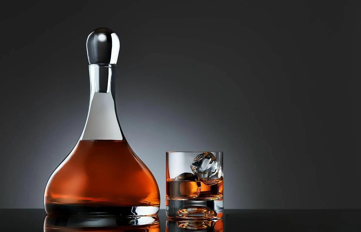 Round bottles excel in conveying tradition and quality, optimizing user experience