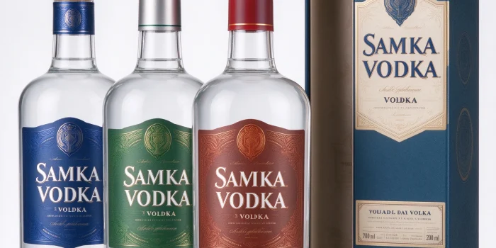 Custom 700ml Vodka Bottles